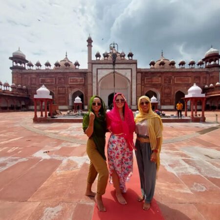 agra historic guided walking tour