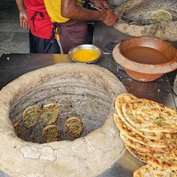 recipe of Amritsari Kulcha 